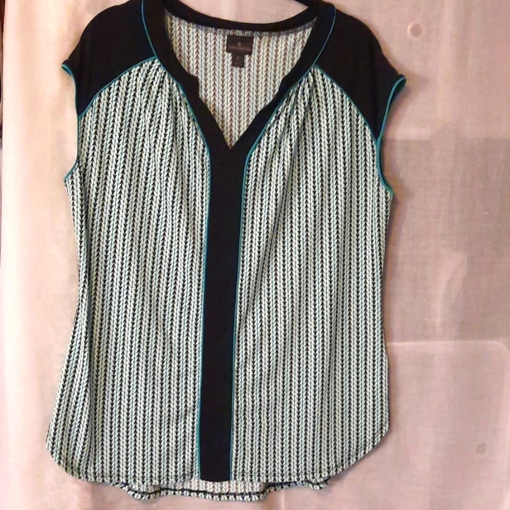 Sleeveless top